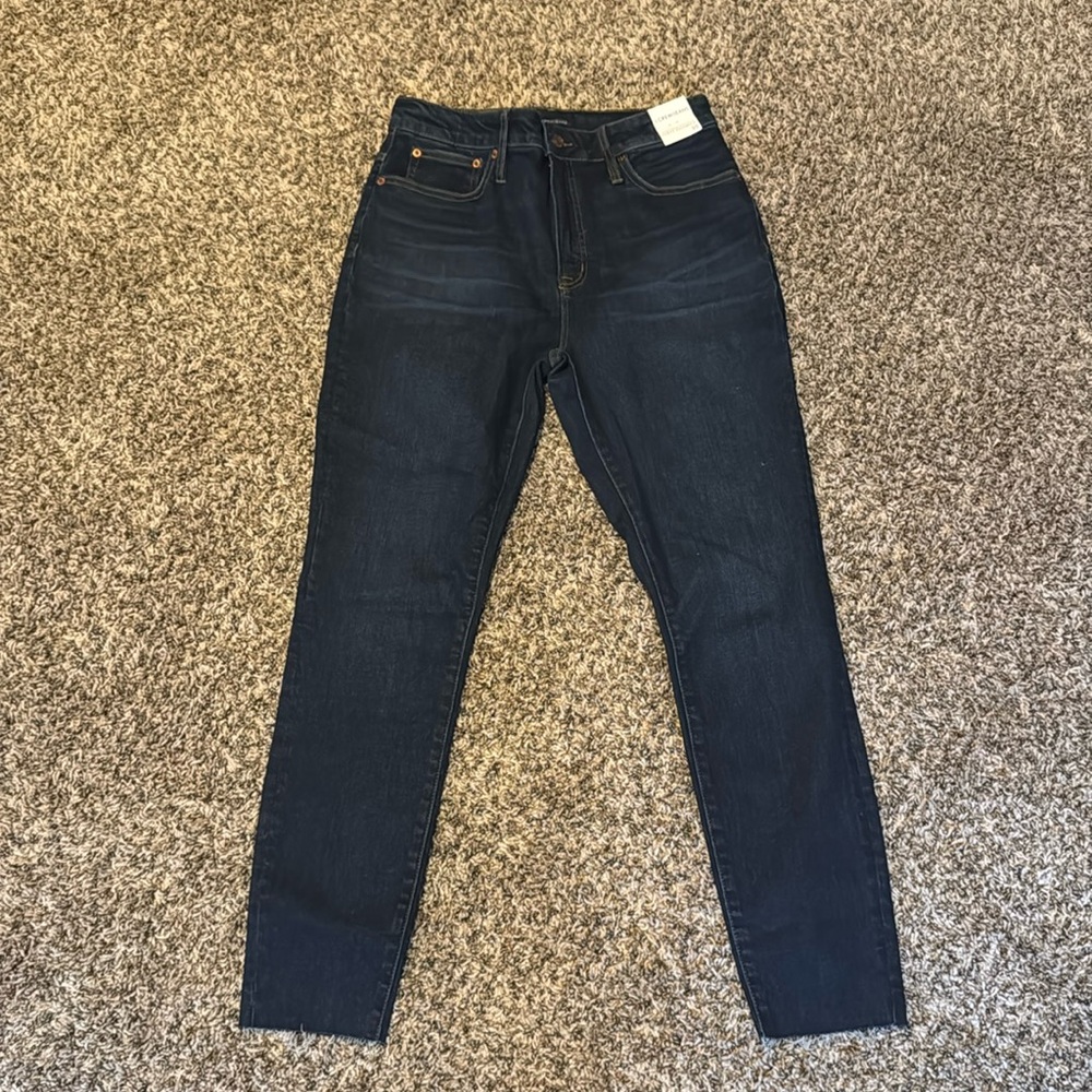J crew curvy toothpick jeans size 30/10 with raw hem
